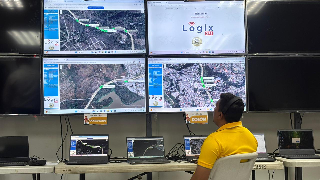 Por primera vez, el CNE monitoreará en tiempo real las unidades de transporte con material electoral